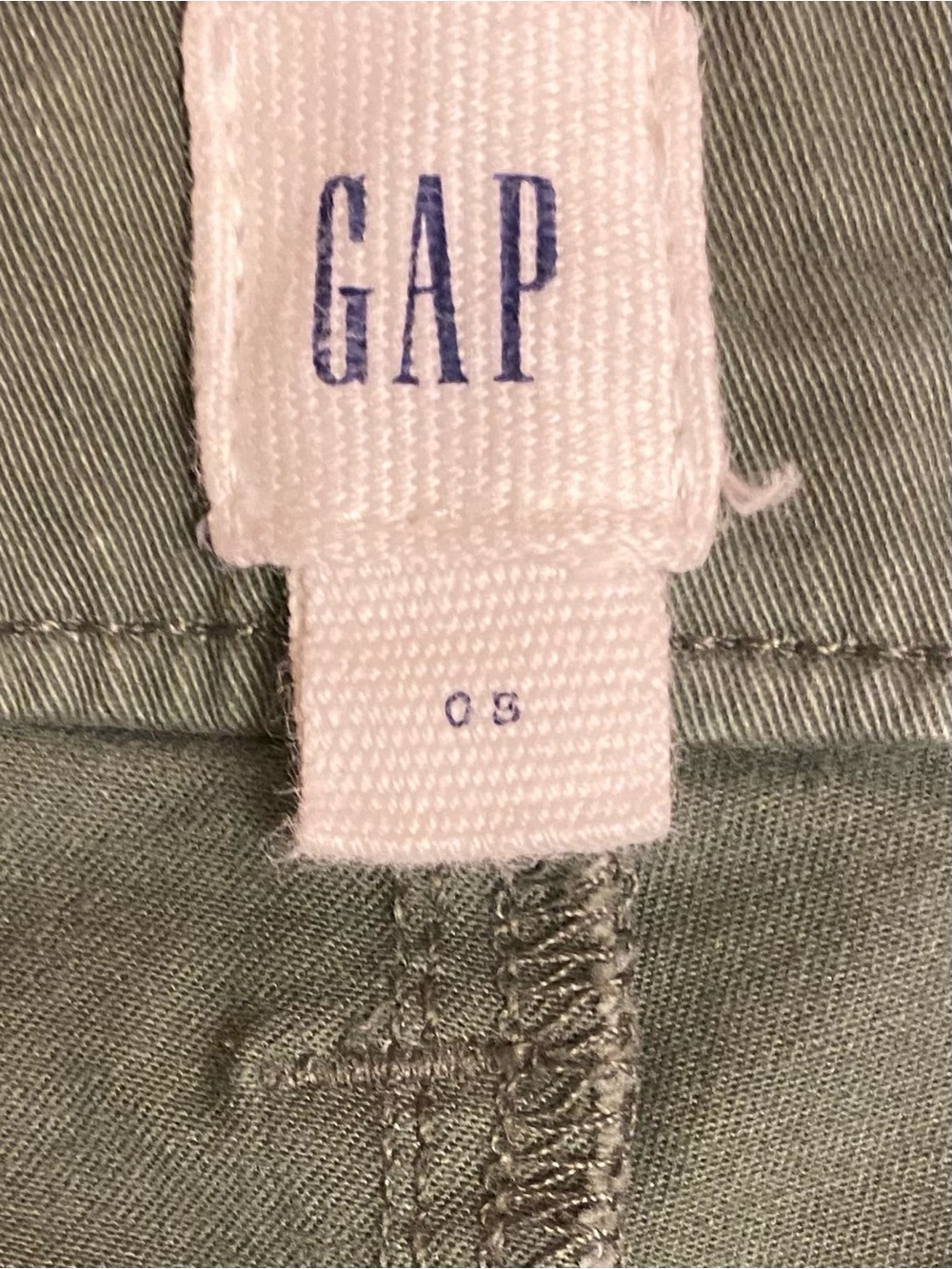 Vintage GAP Olive Green Shorts - Picture 6 of 6